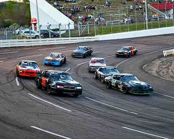 Gatlin wins a wild one at LPR